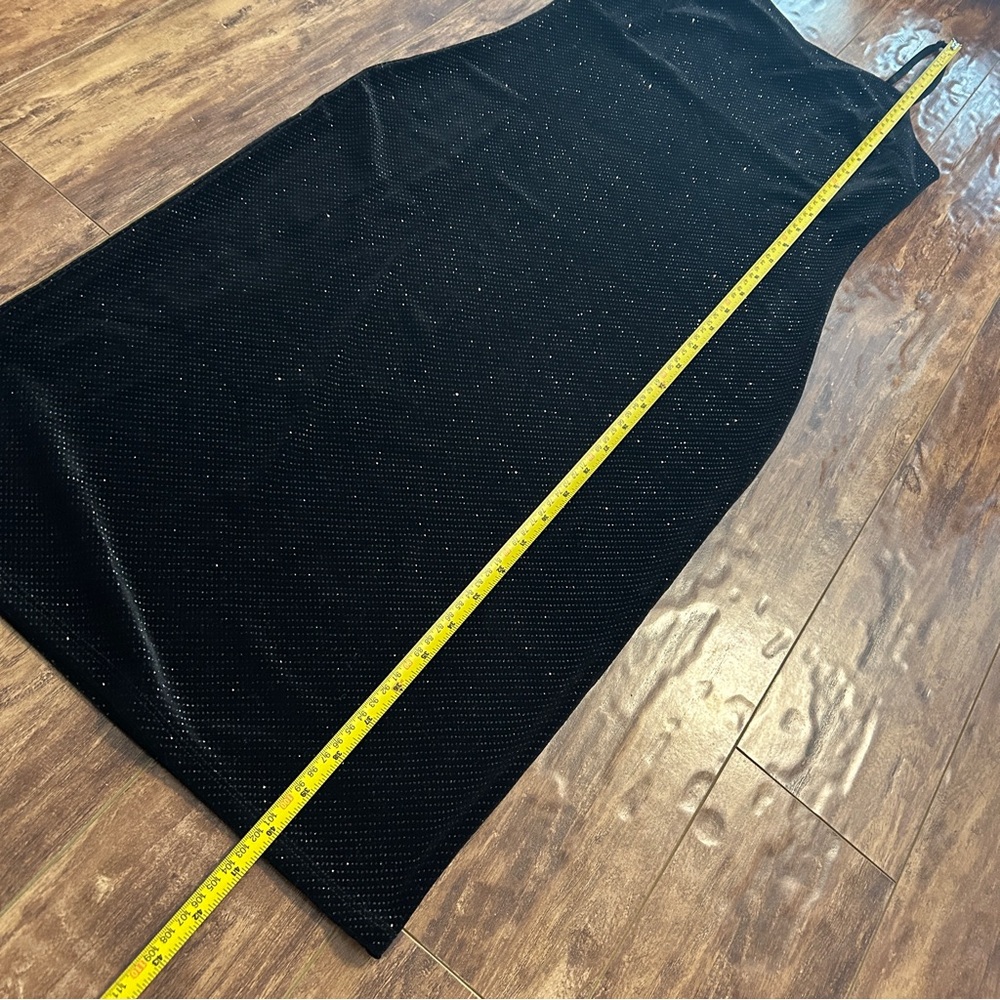 NWOT Suzy Shier sparkly black velvet bodycon dress small midi length strapsvneck - Picture 9 of 10